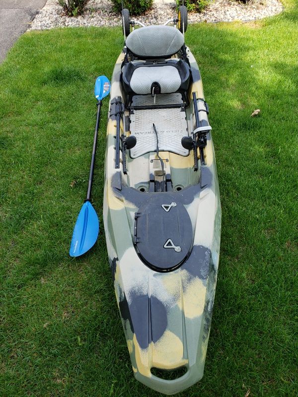 Field & Stream Shadow Caster 12'3" Angler Kayak for Sale in Shakopee