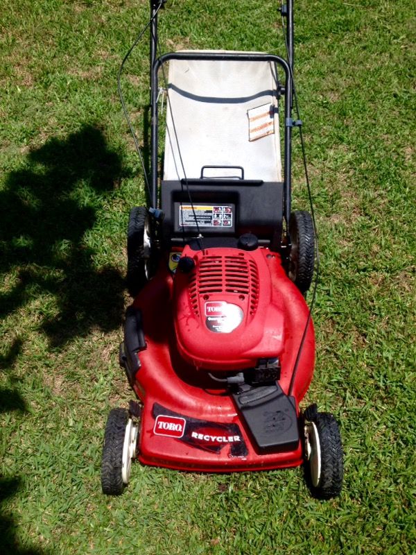 Toro Recycler 22" Self Propelled Lawn Mower Hardly Used for Sale in