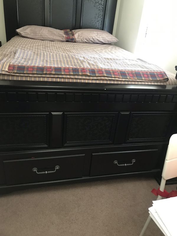 California Queen bed for Sale in Dunwoody, GA OfferUp