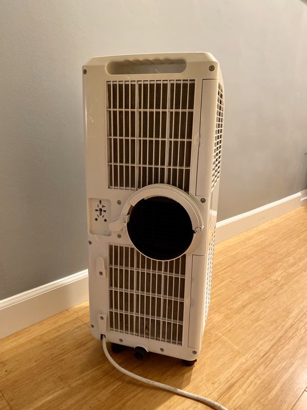 A/C: LG 8000 BTU Portable Air Conditioner for Sale in Culver City, CA