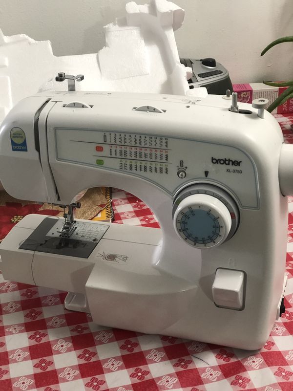 Brother XL3750 sewing machine (read description) for Sale in Miami, FL