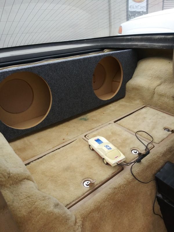 12" Subwoofer Enclosure for C3 corvette for Sale in Jonesboro, GA OfferUp