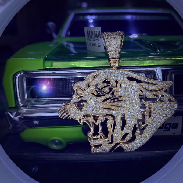 100% authentic diamond \ 10kt gold hellcat charm for Sale ...