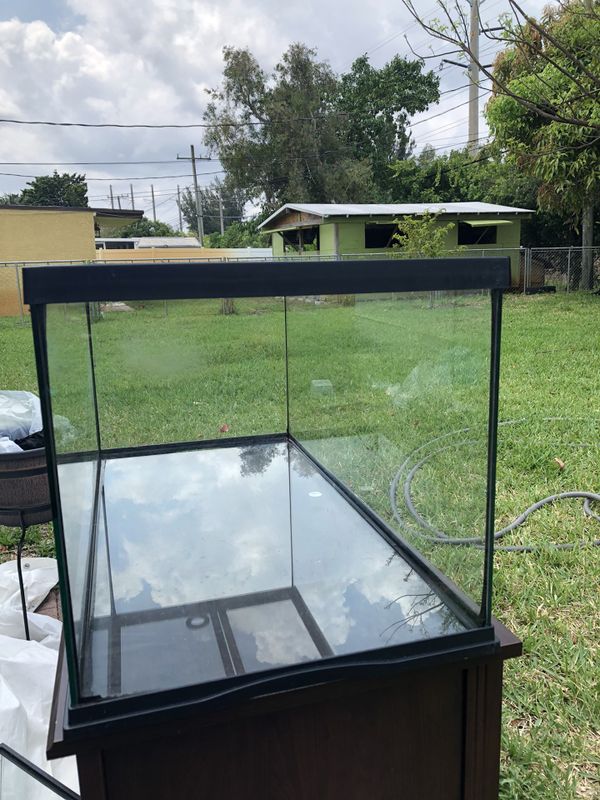 40 Gallon Tank/ Terrarium/ Aquarium for Sale in Fort Lauderdale, FL