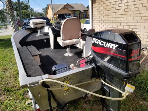 2003 Sylvan 14 foot fishing boat for Sale in Deltona, FL - OfferUp