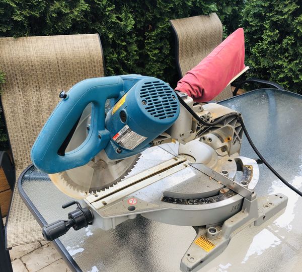 Makita LS1013 Dual Slide Compound 10inch Miter Saw for Sale in