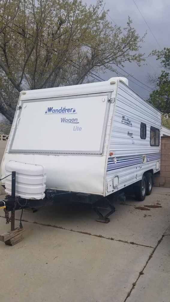 2001 wanderer wagon lite toy hauler 18ft.. for Sale in Lancaster, CA OfferUp