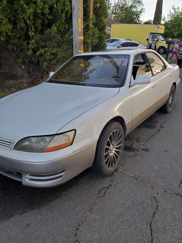 95 lexus es300 for Sale in Stockton, CA - OfferUp