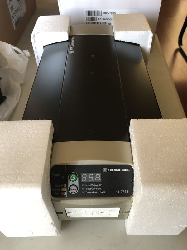 Thermo King 1800W Power Inverter Brand New for Sale in Hendersonville