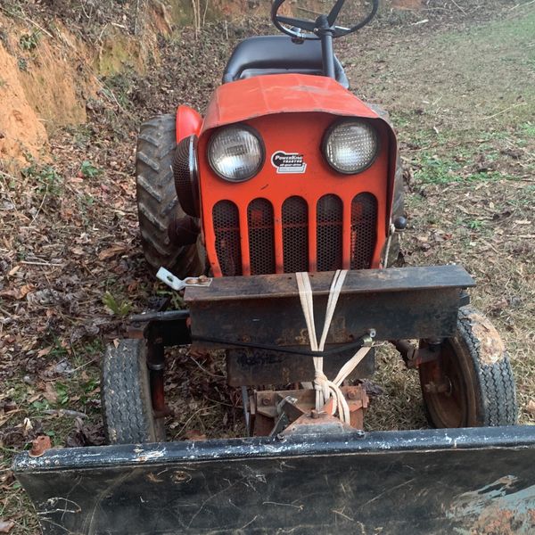 1971 power king 1612 farm tractor for Sale in SlaterMarietta, SC OfferUp