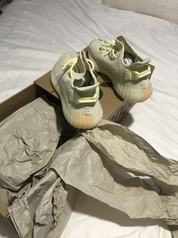 Brand New YEEZY Boost Butter Size 9 Menâs - Tags for Sale in Redmond, WA - OfferUp