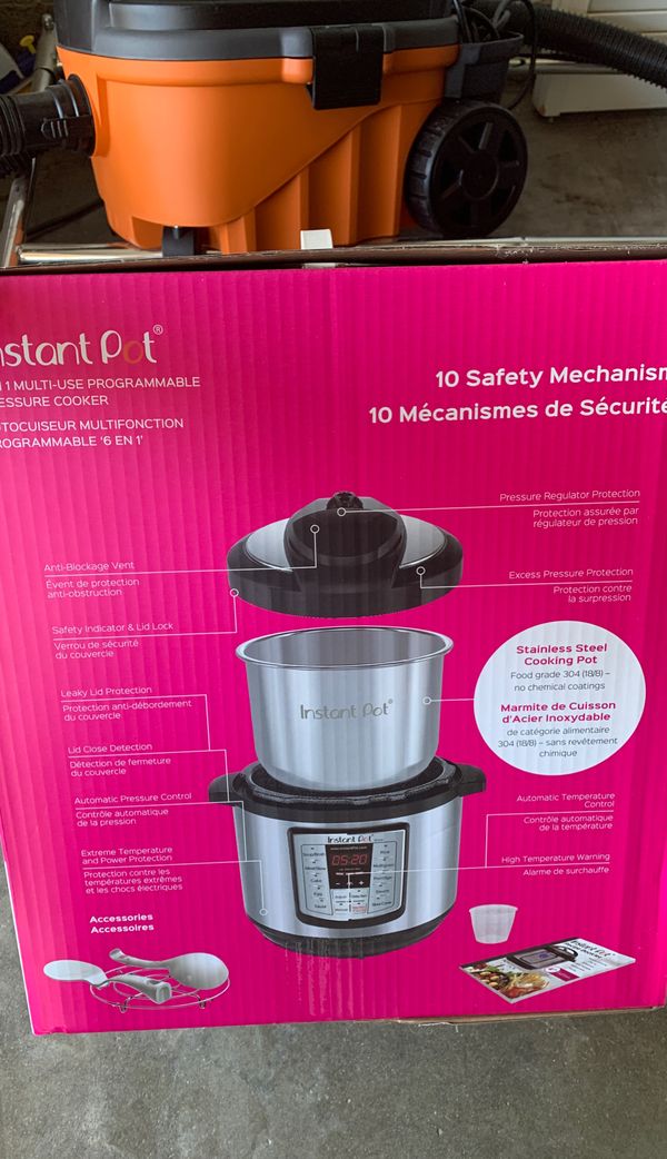 The original InstantPot insta pot 8 quart large size brand new never