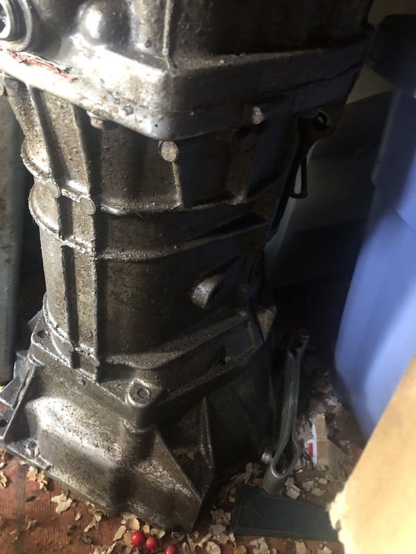 Geo Tracker 4x4 manual transmission and transfer case for Sale in