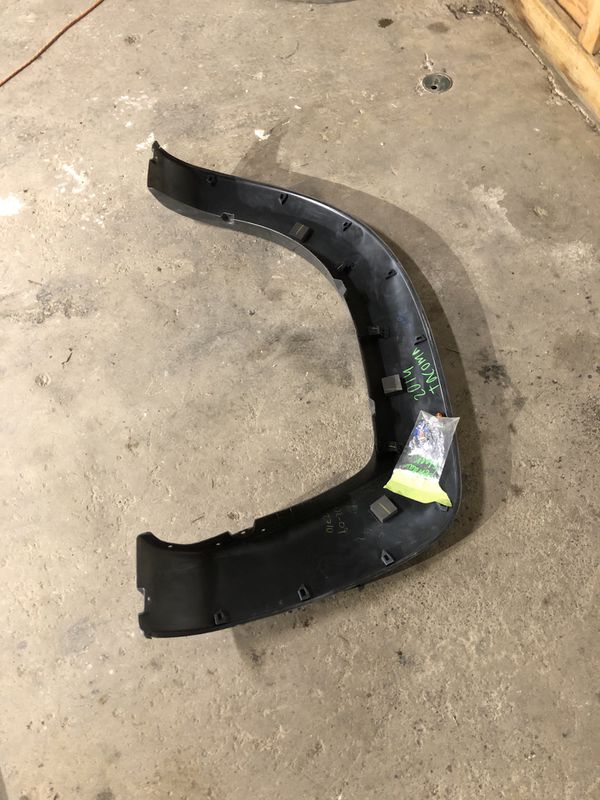 2014 Toyota Tacoma rear fender flare right side for Sale in Bothell, WA ...