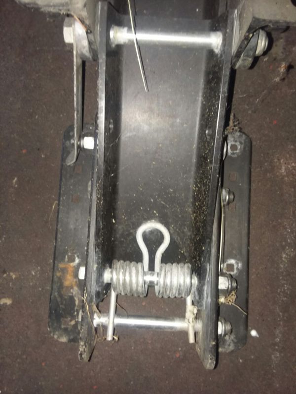 Kicker motor bracket for Sale in Bremerton, WA OfferUp
