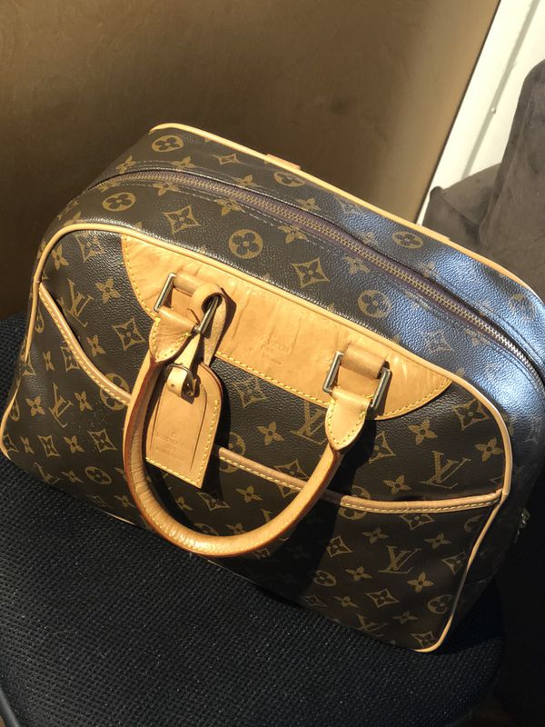Louis Vuitton Brown Top Handle Bag for Sale in Richmond, VA - OfferUp
