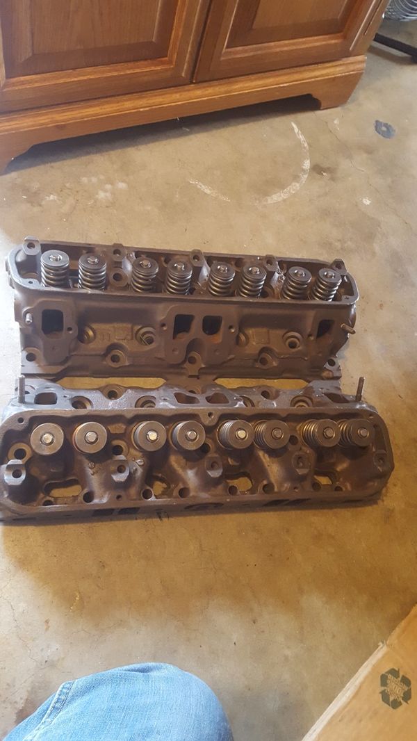 Mopar small block la cylinder heads for Sale in Fontana, CA OfferUp