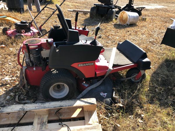 Snapper 30 inch Zero turn mower for Sale in Sanctuary, TX - OfferUp