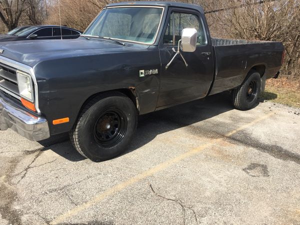 1986 Dodge Ram D250 for Sale in Stilesville, IN - OfferUp