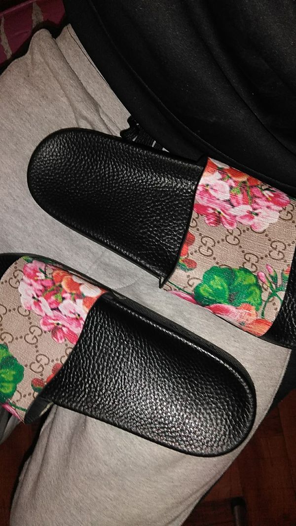 gucci flip flops sale