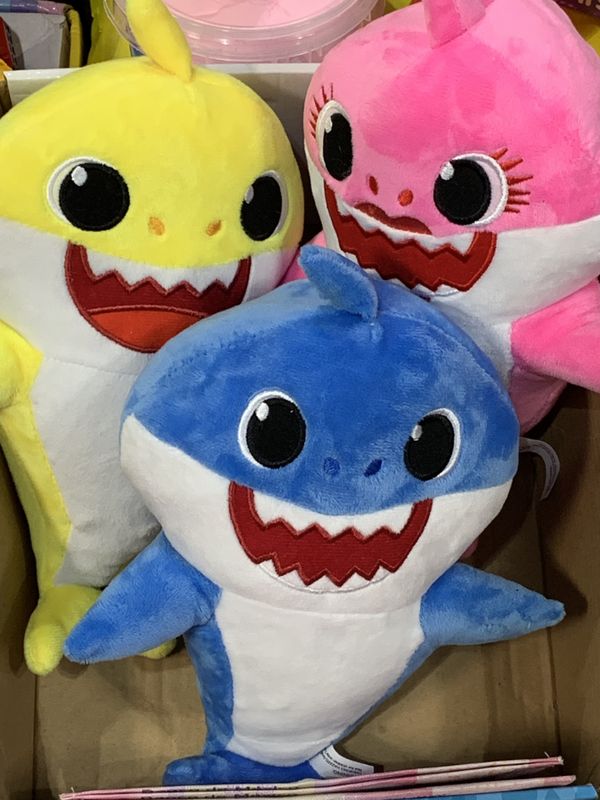 baby shark plush singing toy english