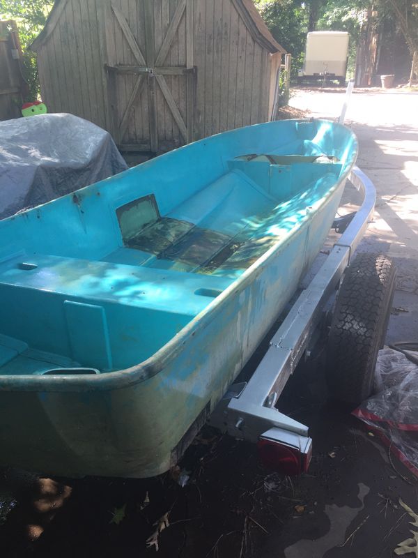 12ft fiberglass jon boat for Sale in Virginia Beach, VA OfferUp