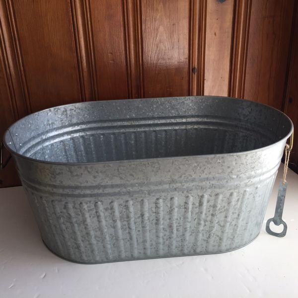 Better Homes & Gardens large oval galvanized metal tub cooler w/ bottle ...