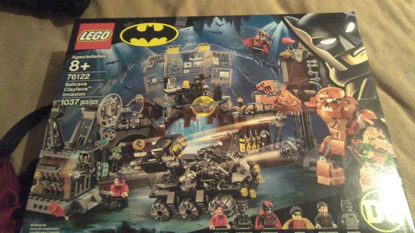 the bat cave lego set