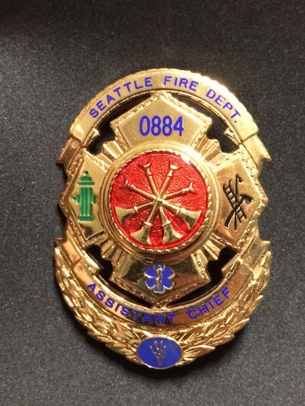 rare-seattle-fire-department-badge-lot-sfd-ranked-set-firefighter