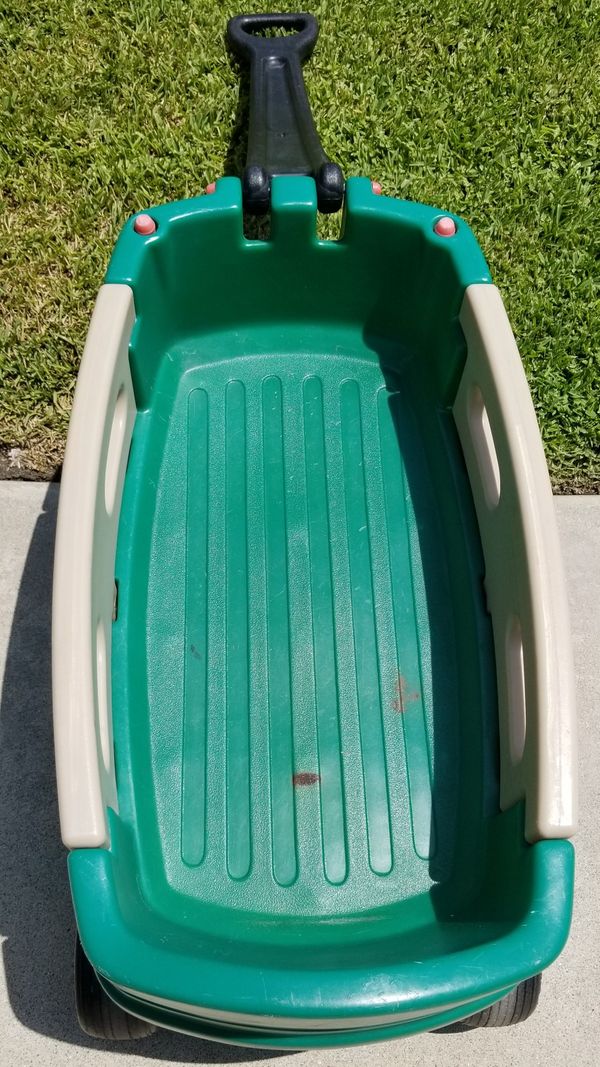 little tikes country cottage green