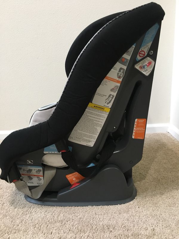 Graco Toddler car seatused for 1 year for Sale in Mill