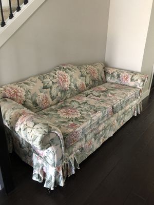 New And Used Loveseat For Sale In Lynnwood Wa Offerup