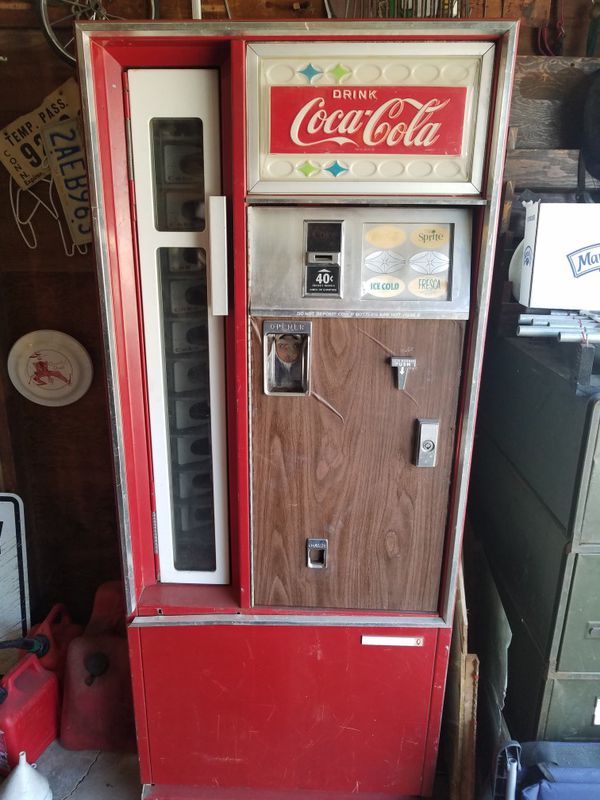 Cavalier vintage Coca-Cola vending machine VGplus for Sale in Wolcott ...