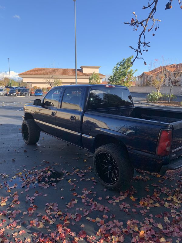 Toyota Henderson Nc >> 2005 CHEVY SILVERADO CREW CAB for Sale in Fresno, CA - OfferUp Toyota Henderson Nc >> 2005 CHEVY SILVERADO CREW CAB for Sale in Fresno, CA - OfferUp