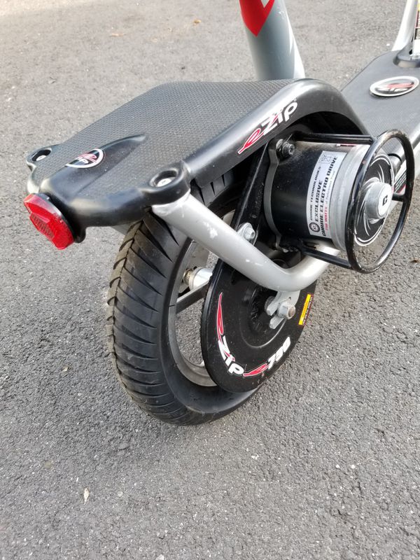 ezip electric scooter 750