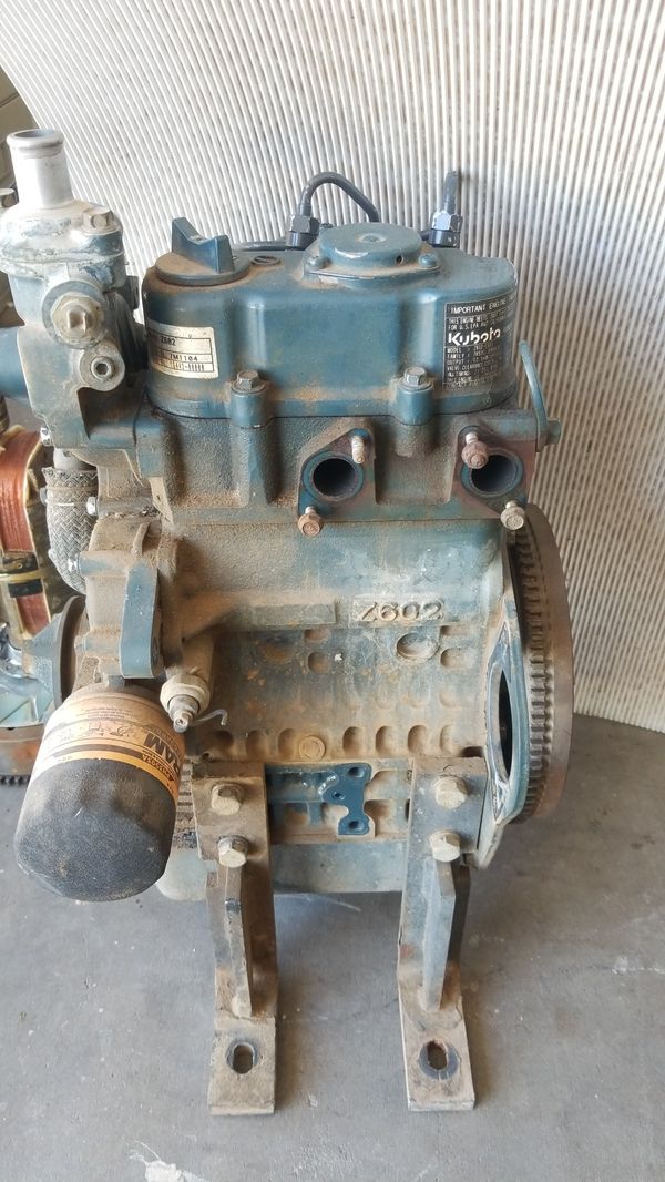 KUBOTA Z602 two cylinder diesel engine for Sale in Mesa, AZ - OfferUp