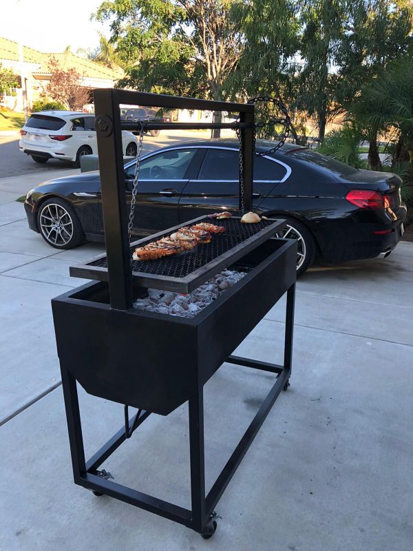 Santa Maria BBQ grill for Sale in Rossmoor, CA - OfferUp