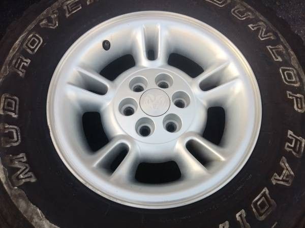 6 Lug Aluminum Dodge Dakotadurango 15 Inch Rims And Tires For Sale In Montebello Ca Offerup 0205