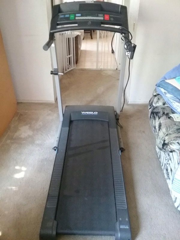 Weslo Cadence G40 Treadmill for Sale in San Diego, CA - OfferUp