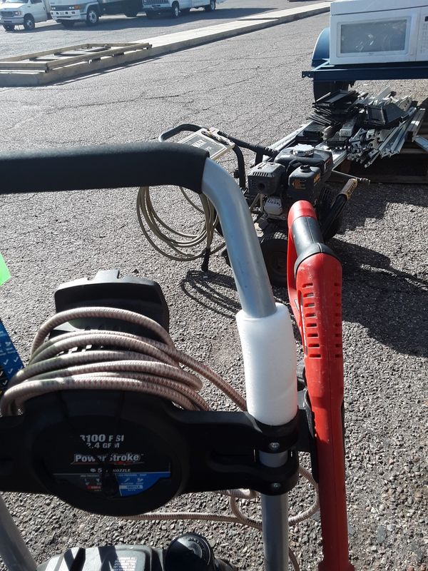 3100 psi Subaru pressure washer for Sale in Phoenix, AZ - OfferUp