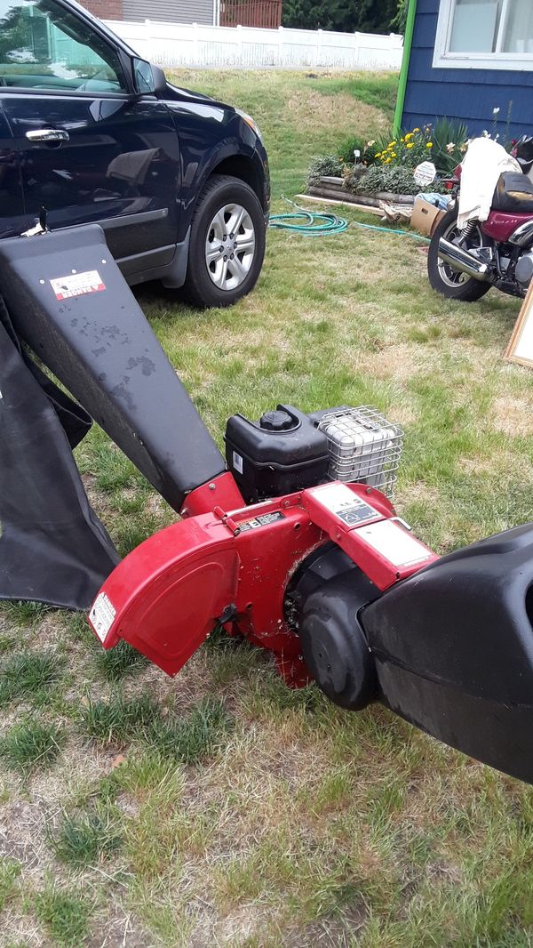 Craftsman wood chipper 1450 series for Sale in Seattle, WA - OfferUp