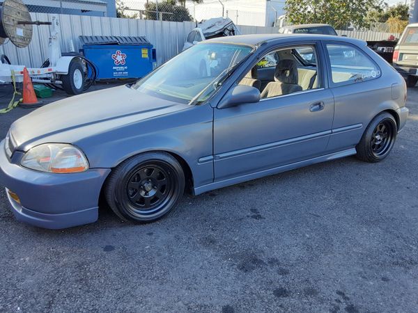 96 honda civic hatchback for Sale in CRYSTAL CITY, CA - OfferUp