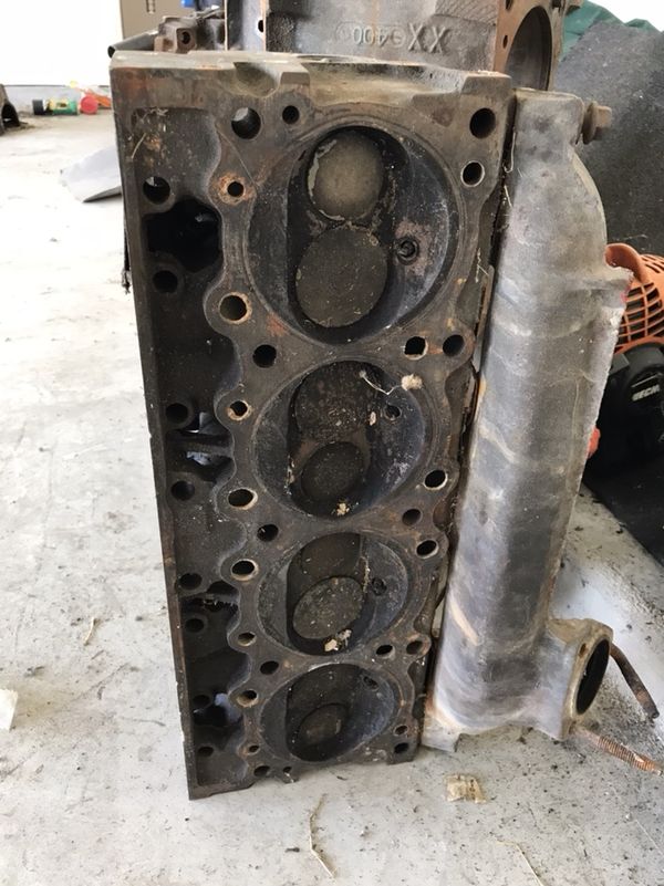 400 Pontiac motor 6X heads 1976-1979 trans am for Sale in San Antonio ...