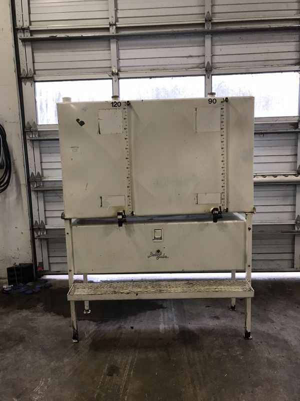 Buddy lube Bulk Oil Tank for Sale in Mount Vernon, WA OfferUp