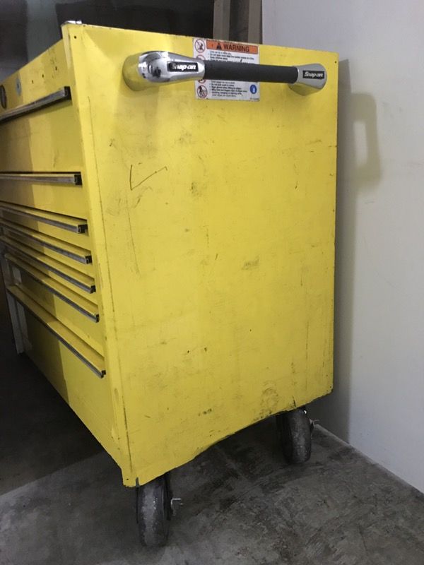 Yellow 11 Drawer SnapOn Toolbox for Sale in WA OfferUp