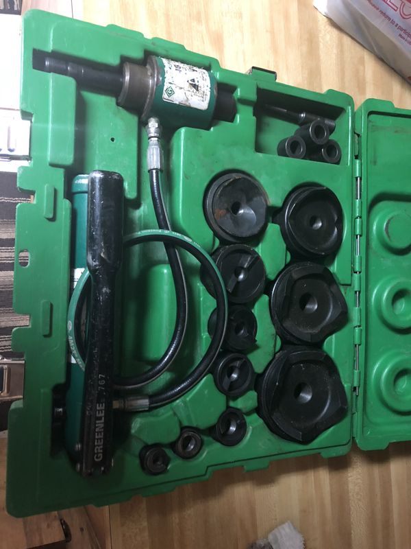 Greenlee 767 1/2” to 4” knockout set hydraulic asking 800 firm in north