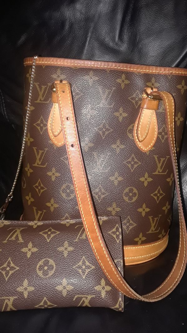 Louis Vuitton bucket bag with pouch for Sale in Port St. Lucie, FL - OfferUp