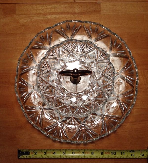 Crystal 2Tier Tray for Sale in Kent, WA OfferUp