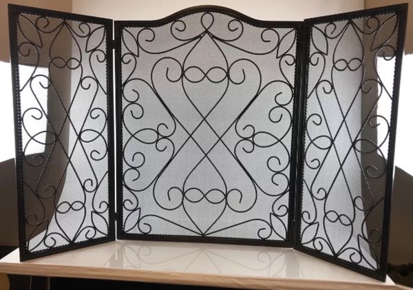 Southern Living At Home Wellesley Fireplace Screen For Sale In
