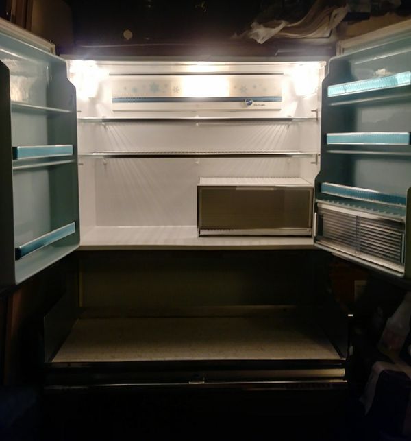 Vintage 1964 General Electric Americana Refrigerator for Sale in North